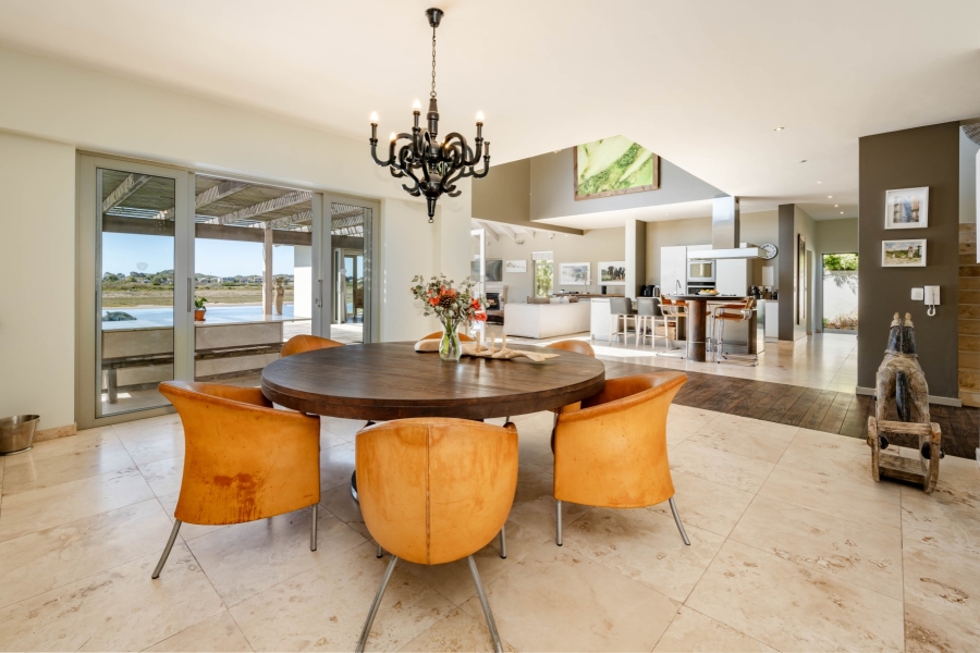 5 Bedroom Property for Sale in Keurbooms River Western Cape